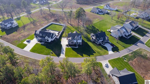 191 Saddle Creek, Paducah, KY 42001