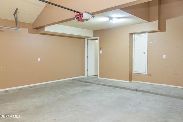 1444 PLAZA VERDE Drive, El Paso, TX 79912