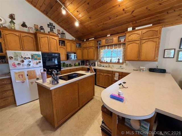 24751 S 200 Road, Henryetta, OK 74437