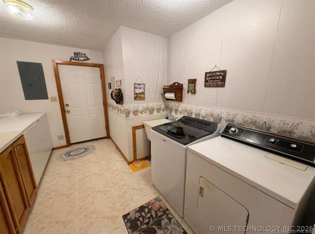 24751 S 200 Road, Henryetta, OK 74437