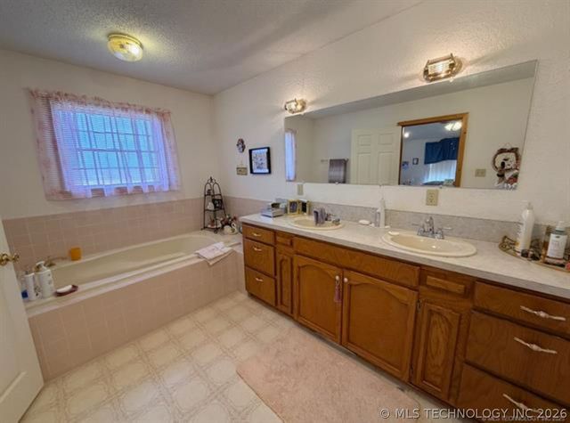 24751 S 200 Road, Henryetta, OK 74437