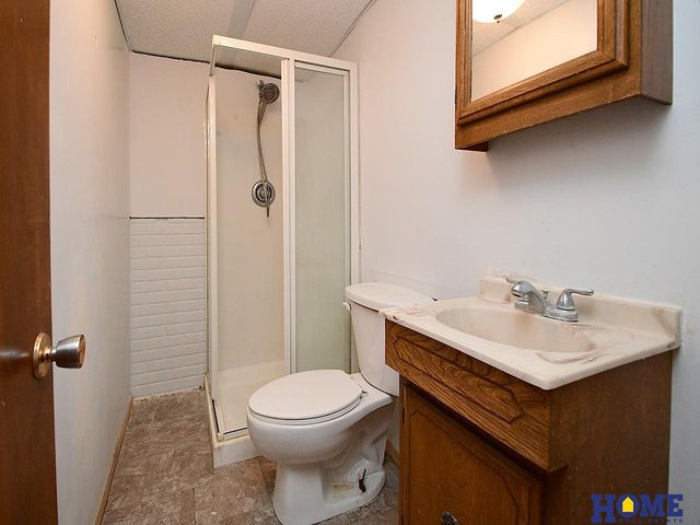 271 Parkside Lane, Lincoln, NE 68521