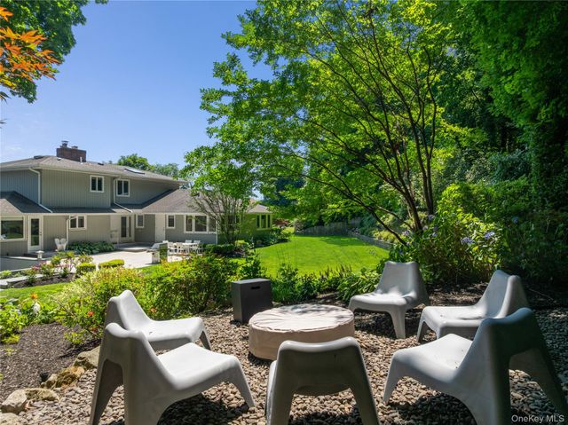 353 E Shore Road, Great Neck, NY 11023