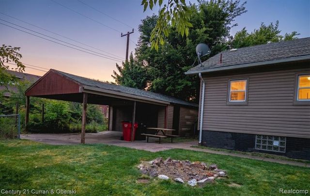 12410 Kentucky St Street, Detroit, MI 48204