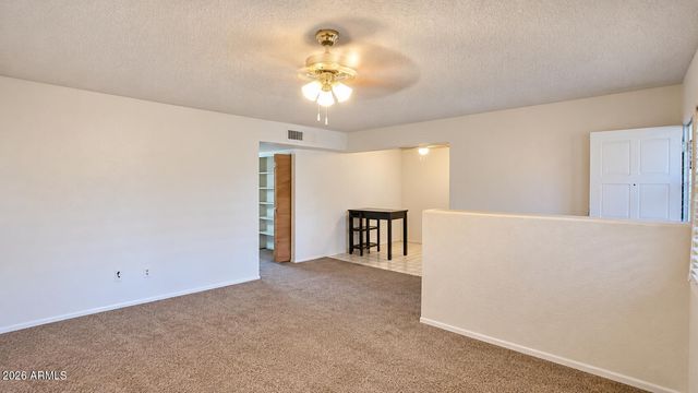 7905 N 61ST Avenue, Glendale, AZ 85301