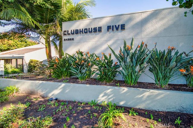 2244 Via Puerta,Unit P, Laguna Woods, CA 92637