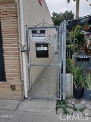 10550 1/4 Victory Boulevard, North Hollywood, CA 91606