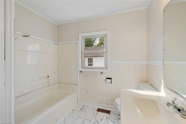 231 Sunset Drive, High Point, NC 27360