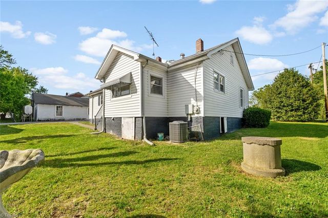 231 Sunset Drive, High Point, NC 27360