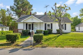 231 Sunset Drive, High Point, NC 27360