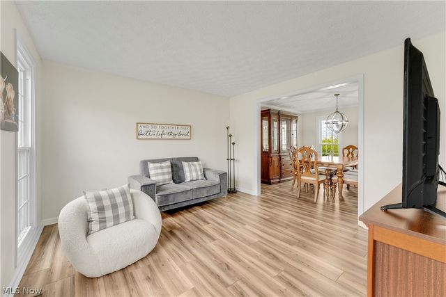 141 McCleary Court, Sagamore Hills, OH 44067