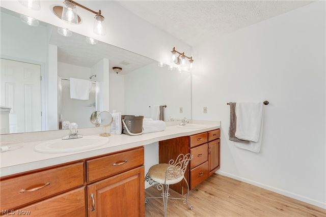 141 McCleary Court, Sagamore Hills, OH 44067