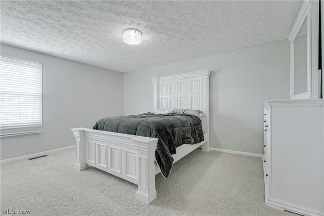 141 McCleary Court, Sagamore Hills, OH 44067