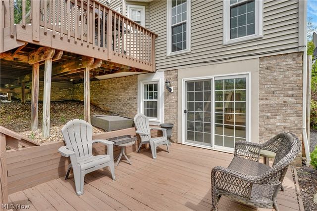 141 McCleary Court, Sagamore Hills, OH 44067