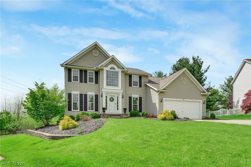 141 McCleary Court, Sagamore Hills, OH 44067
