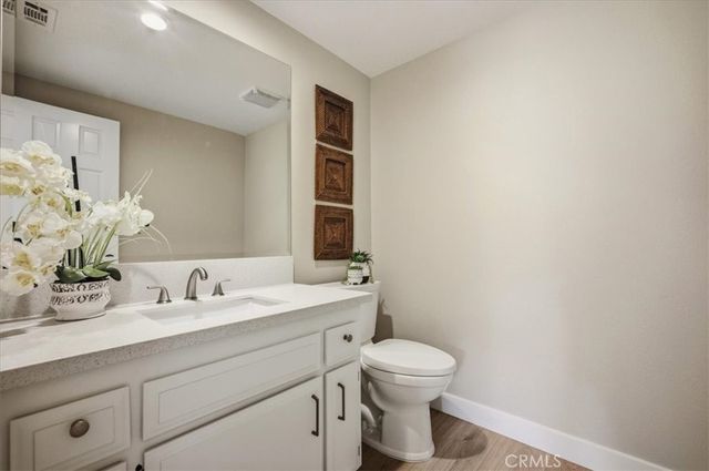 2015 N Palm, Upland, CA 91784