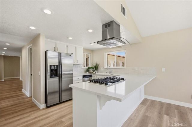 2015 N Palm, Upland, CA 91784