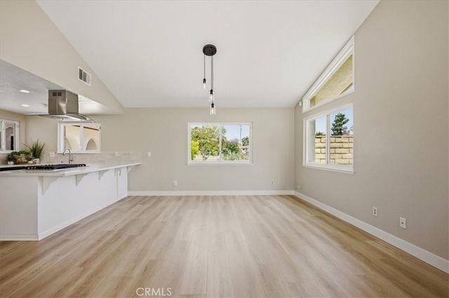 2015 N Palm, Upland, CA 91784