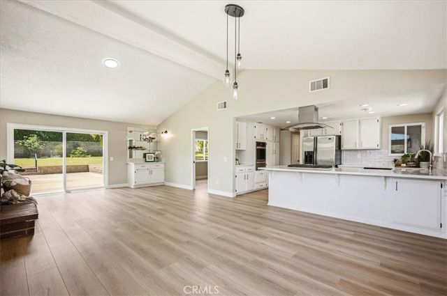 2015 N Palm, Upland, CA 91784
