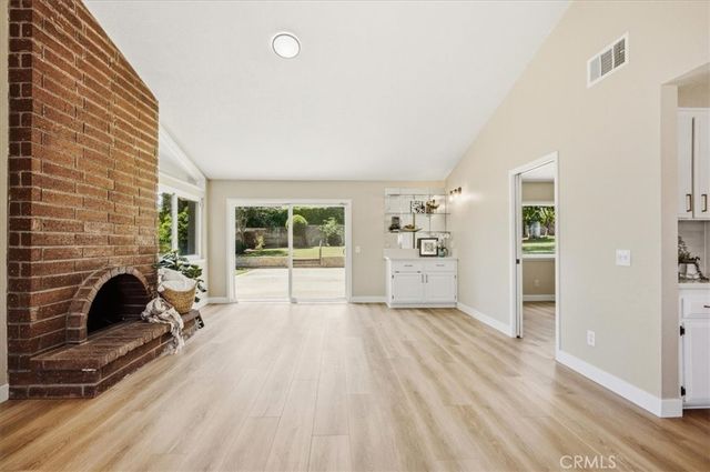 2015 N Palm, Upland, CA 91784