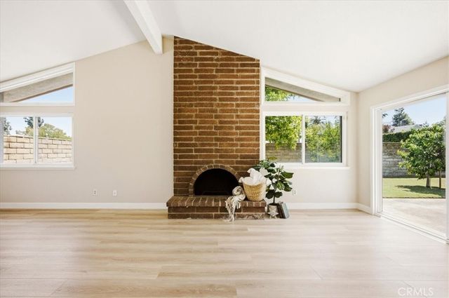 2015 N Palm, Upland, CA 91784