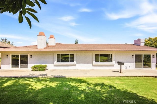 2015 N Palm, Upland, CA 91784