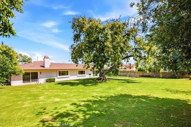 2015 N Palm, Upland, CA 91784