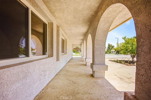 2015 N Palm, Upland, CA 91784