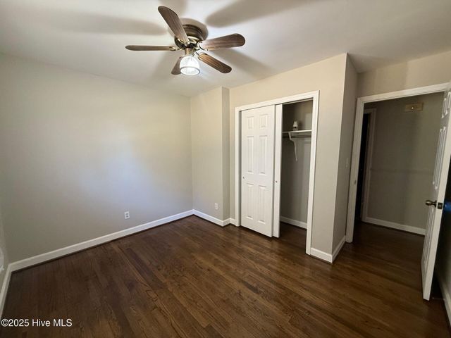 1155 Lake Cole Road, Midway Park, NC 28544