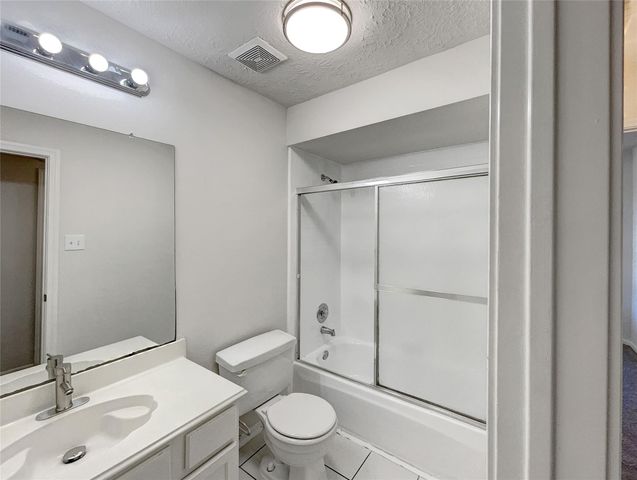 3232 Lee Circle, Pearland, TX 77581