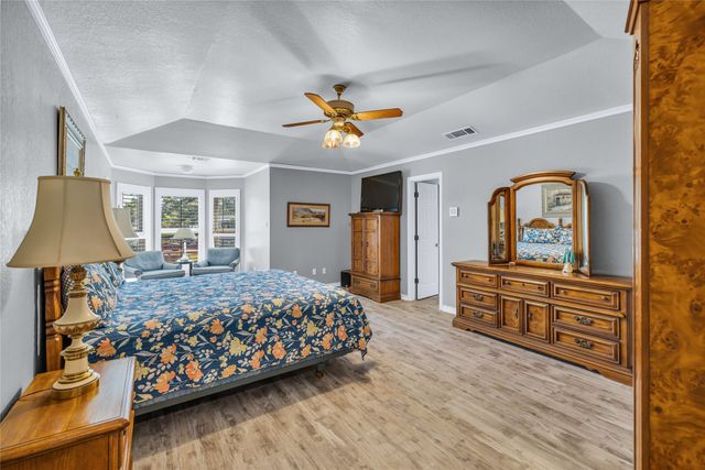 321 Timberlake Drive, Azle, TX 76020