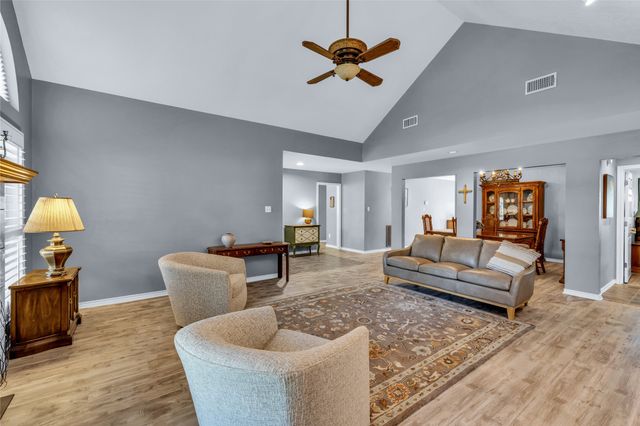 321 Timberlake Drive, Azle, TX 76020