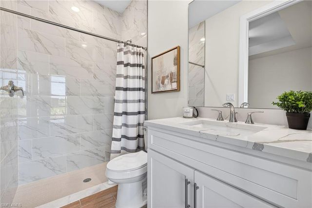 1423 SW 1st TER, Cape Coral, FL 33991