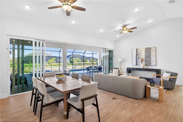 1423 SW 1st TER, Cape Coral, FL 33991