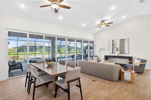 1423 SW 1st TER, Cape Coral, FL 33991