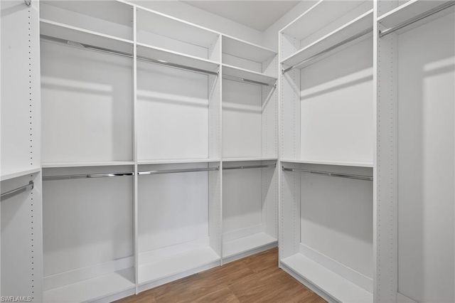 1423 SW 1st TER, Cape Coral, FL 33991