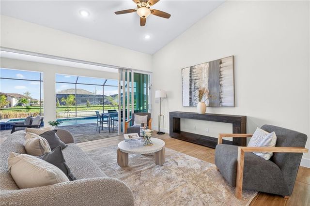 1423 SW 1st TER, Cape Coral, FL 33991