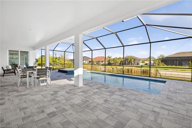 1423 SW 1st TER, Cape Coral, FL 33991