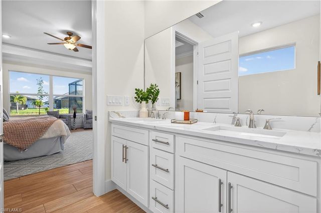 1423 SW 1st TER, Cape Coral, FL 33991