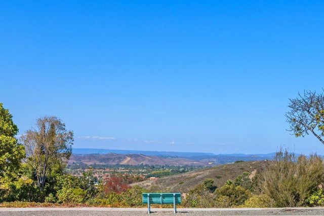 3685 N Vista Campana 58, Oceanside, CA 92057