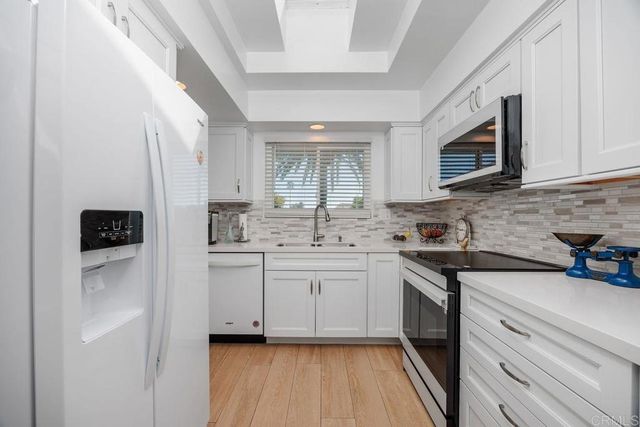 3685 N Vista Campana 58, Oceanside, CA 92057