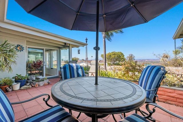 3685 N Vista Campana 58, Oceanside, CA 92057