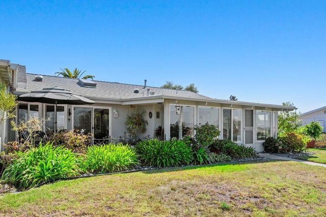 3685 N Vista Campana 58, Oceanside, CA 92057