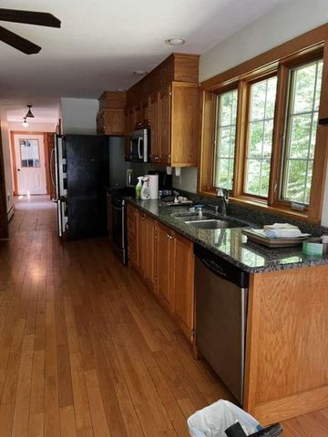 98 White Tail Lane, Starksboro, VT 05487