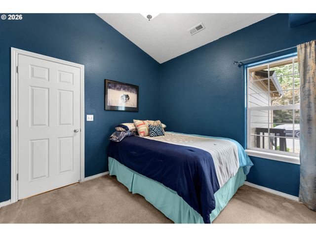 4678 U St, Washougal, WA 98671