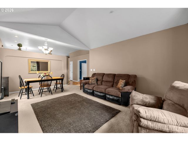 4678 U St, Washougal, WA 98671