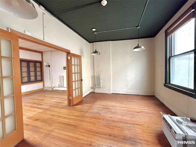 53-55 Park Avenue 2nd fl, Rutherford, NJ 07070