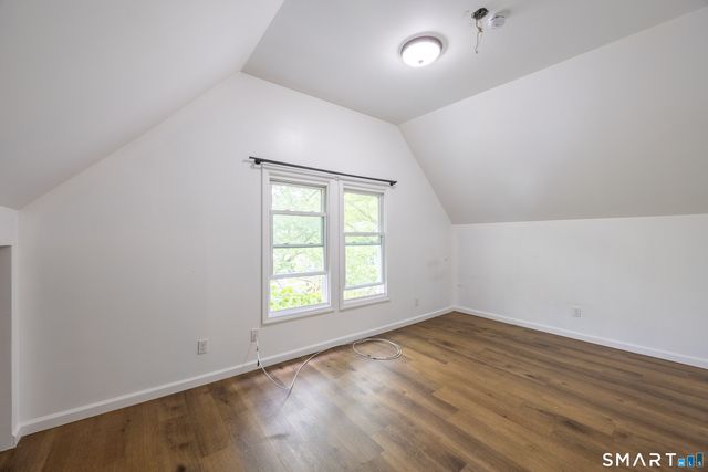 687-689 Winchester Avenue, New Haven, CT 06511