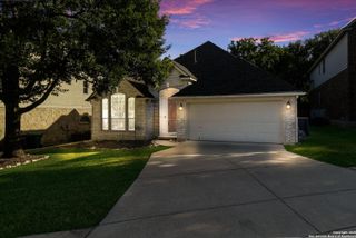1302 Charlisas Way, San Antonio, TX 78216