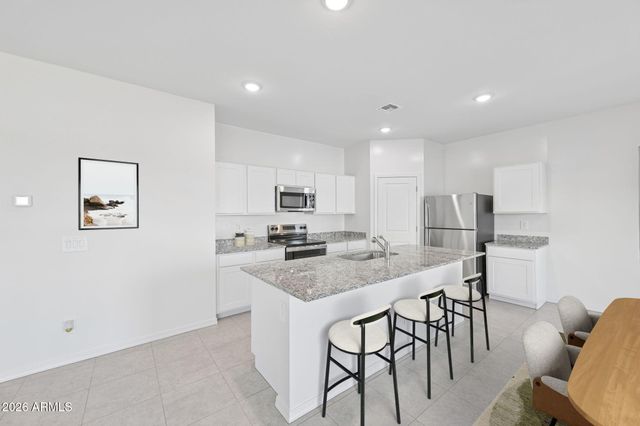 7728 W APOLLO Road, Laveen, AZ 85339